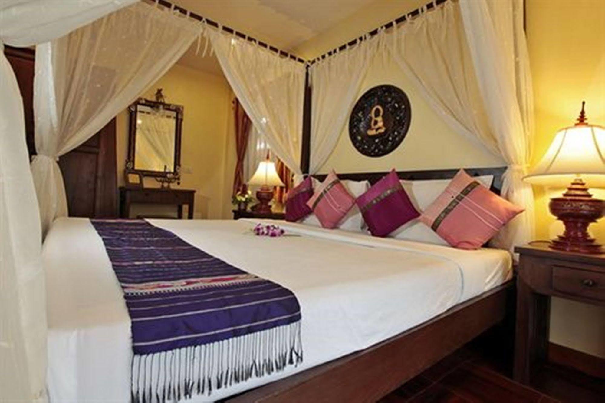 Coral Hotel Bangsaphan Bang Saphan Eksteriør bilde
